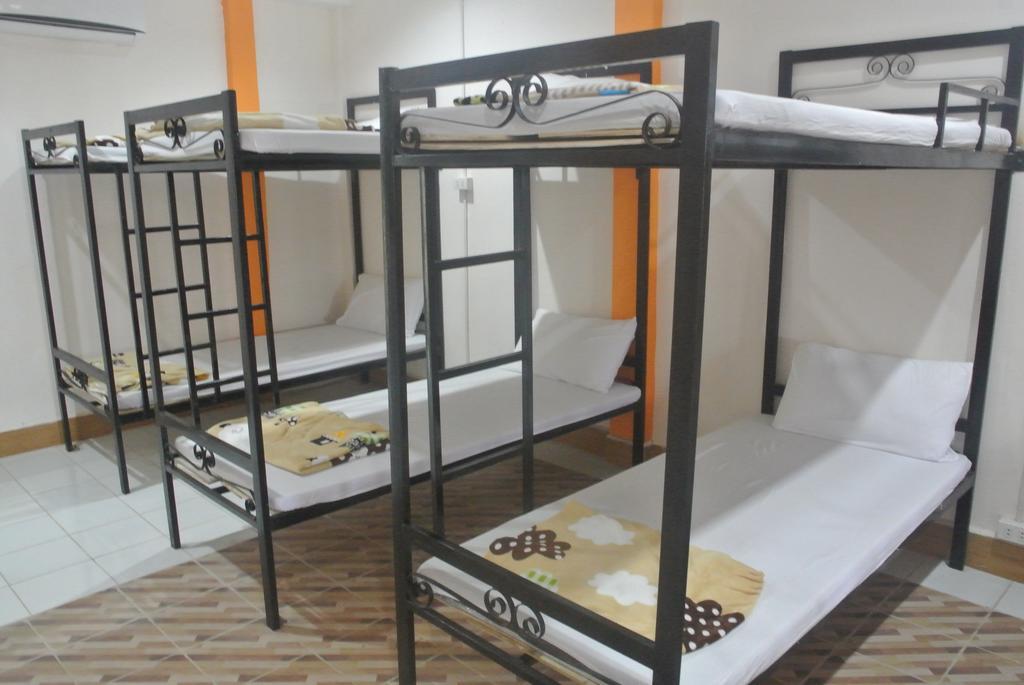 Orange Backpacker Hostel Vientiane Zimmer foto