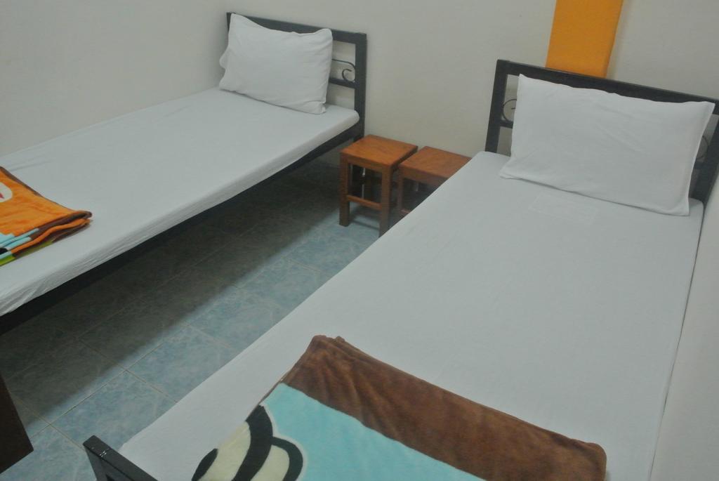 Orange Backpacker Hostel Vientiane Zimmer foto