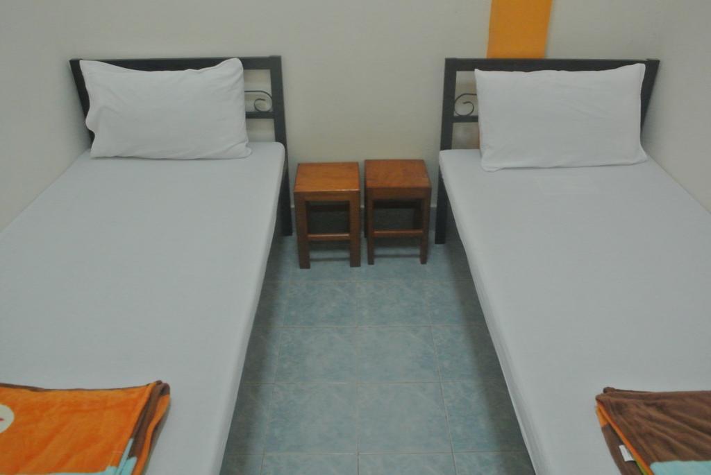 Orange Backpacker Hostel Vientiane Zimmer foto