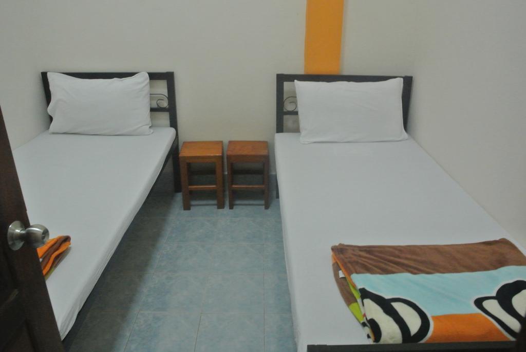 Orange Backpacker Hostel Vientiane Zimmer foto