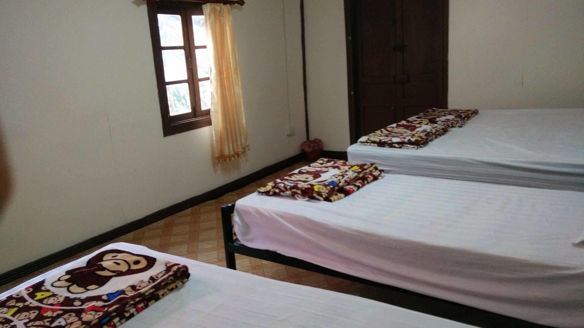 Orange Backpacker Hostel Vientiane Exterior foto