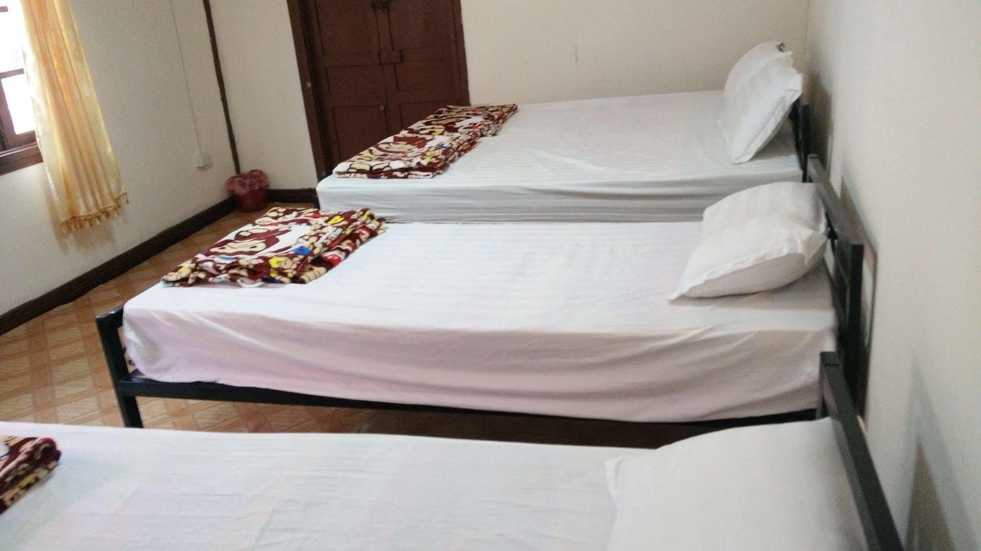 Orange Backpacker Hostel Vientiane Exterior foto
