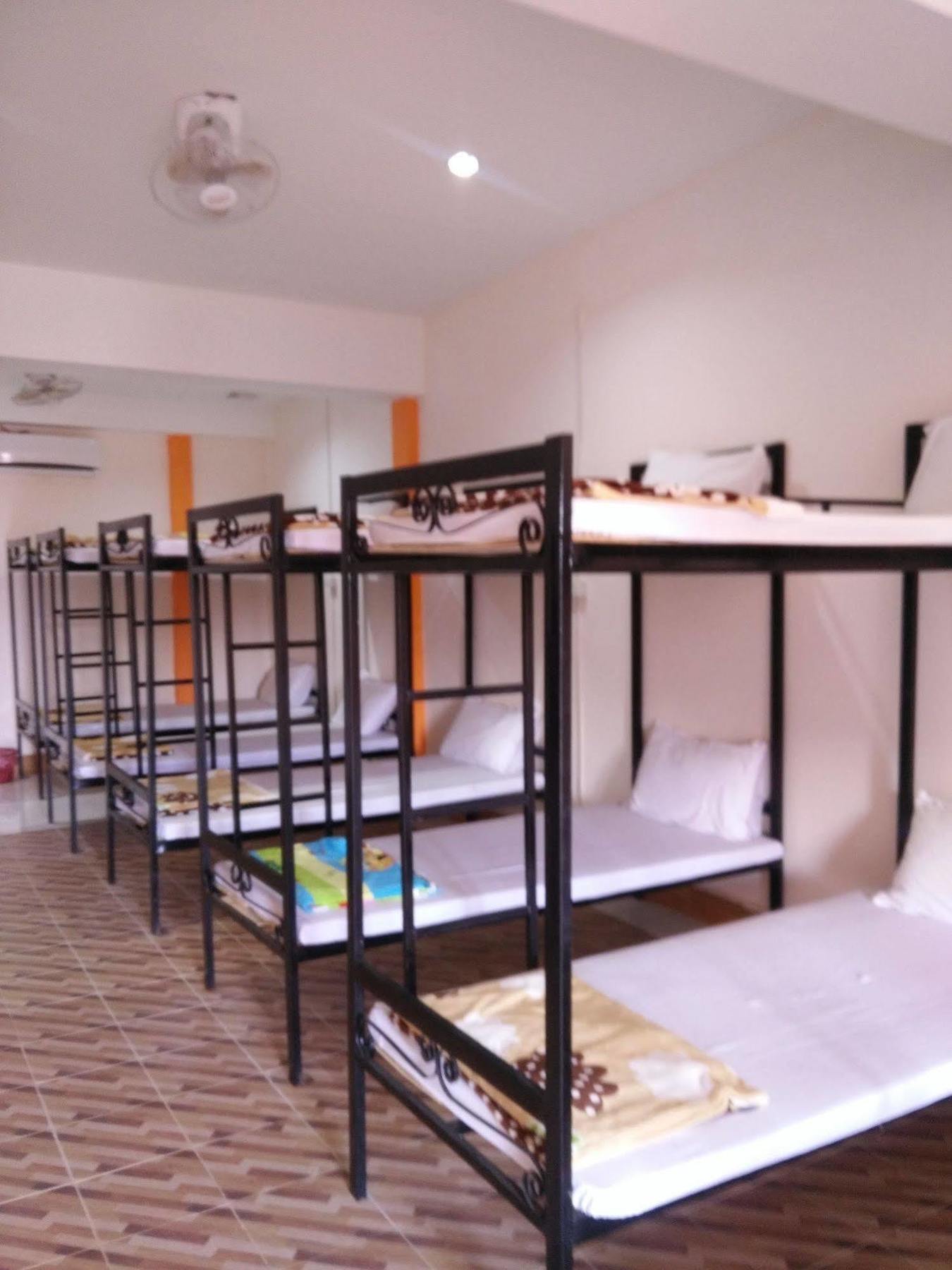 Orange Backpacker Hostel Vientiane Exterior foto