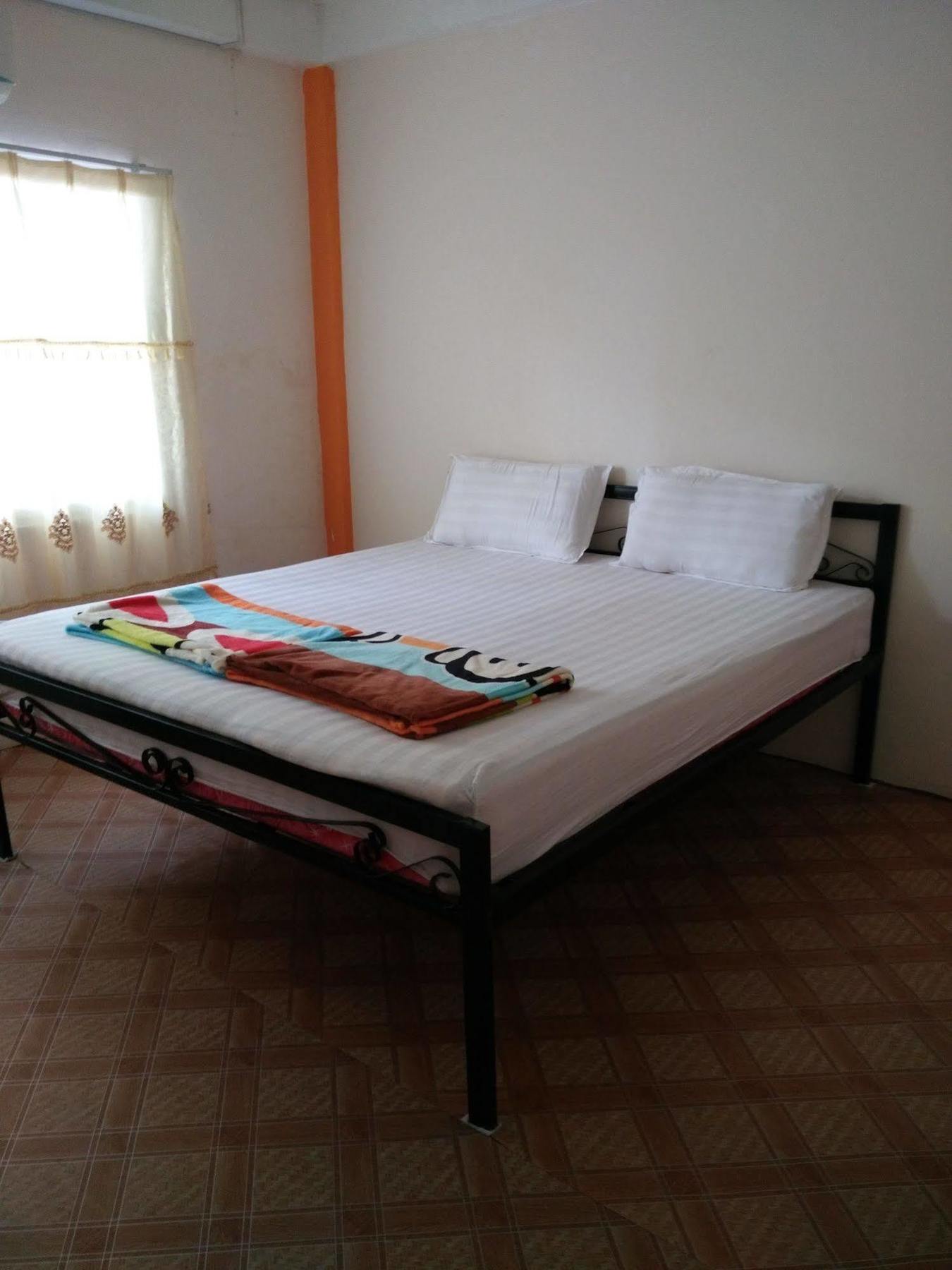 Orange Backpacker Hostel Vientiane Exterior foto